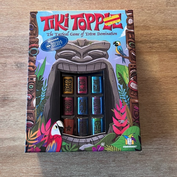 Gamewright TIKI TOPPLE -The Tactical Board Game of Totem Domination New Open Box - Picture 2 of 3